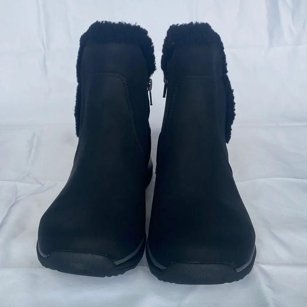 Baretraps‎ Womens Ynez Flat Heel Booties